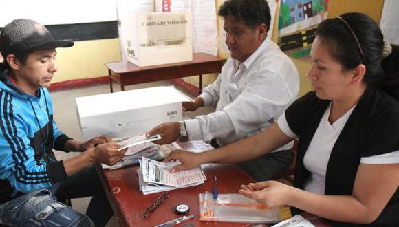 Cerca de 140 mil peruanos votarán en elecciones complementarias