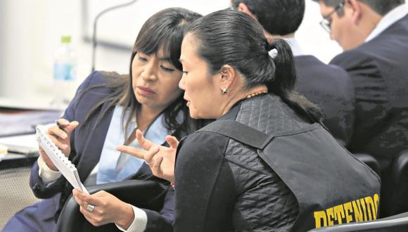 La abogada de Keiko Fujimori, Giulliana Loza, reiteró que no hay riesgo de obstrucción a la justicia. (Foto: GEC)