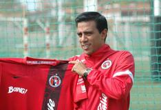 César Farías fue presentado como nuevo entrenador del Xolos de Tijuana
