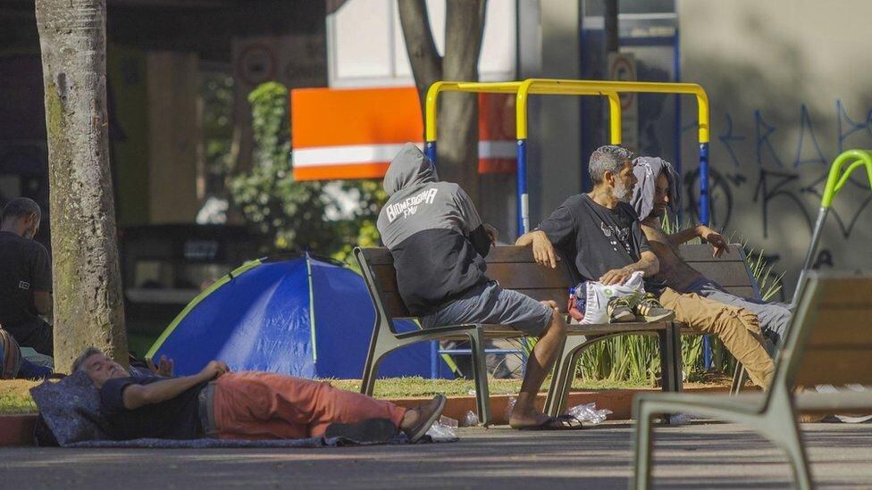 The Federal University of Minas Gerais estimates that there are some 50,000 people living on the streets of Sao Paulo.