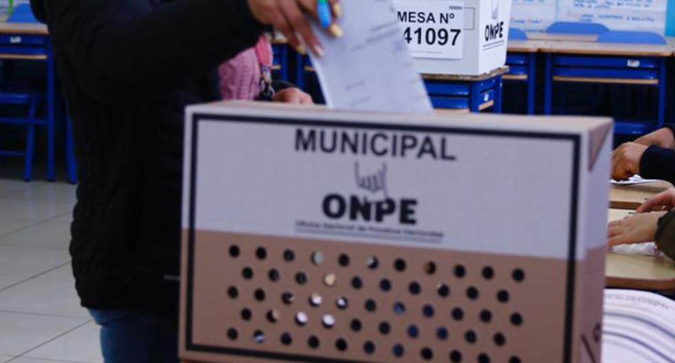 ONPE: Oficina Nacional de Procesos Electorales | Consultar dónde votar por Elecciones Regionales y Municipales. FOTO: HugoCurotto/ @photo.gec