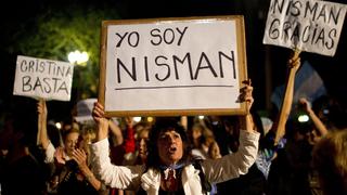 "Nisman estaba arrodillado cuando recibió el tiro"