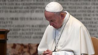 Papa hace un llamado a "invertir en la paz" al recordar el fin de la I Guerra Mundial