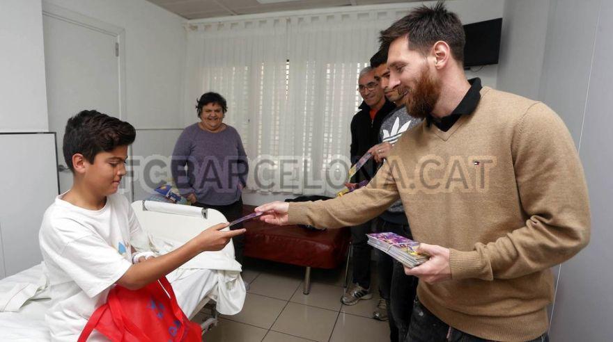 FC Barcelona: La solidaria visita que realizaron sus jugadores - 13