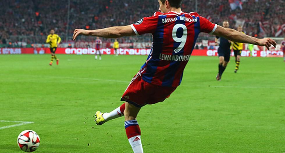 Robert Lewandowski anota el primer gol del partido. (Foto: Getty Images)