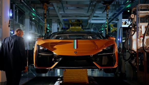 Lamborghini Revuelto: así se construye el nuevo deportivo híbrido [Video]