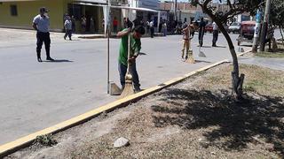 Coronavirus en Perú: detenidos durante cuarentena fueron obligados a barrer las calles en La Libertad