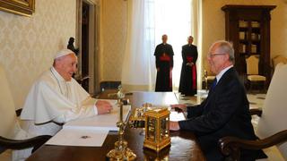 PPK tras visitar al papa: “Misión cumplida, lo esperamos”