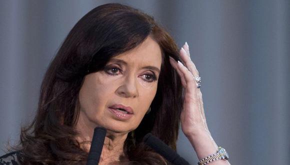 Fernández denuncia trama "sórdida" tras muerte de Nisman