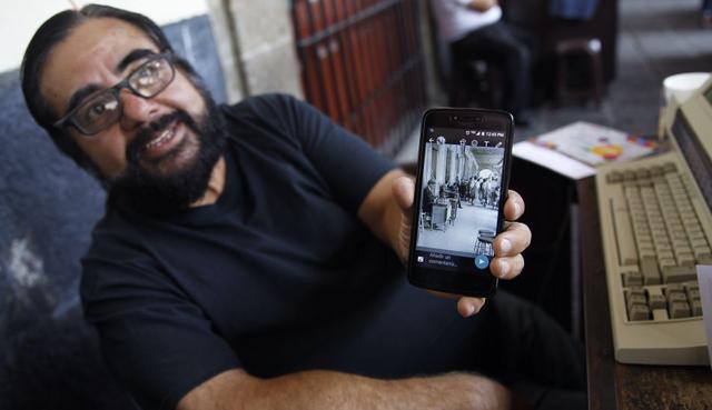 Rommel Jaimes asegura ser el escribano más veterano de Santo Domingo, a pocos metros del Zócalo capitalino. El mismo escritorio, la misma máquina de escribir; la historia del escribano que desafía el paso del tiempo. (Foto: EFE)