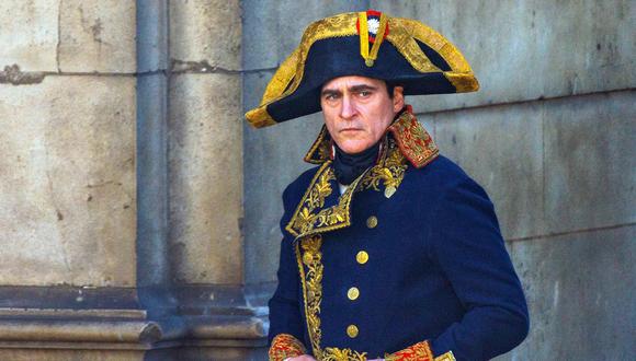 Joaquin Phoenix caracterizado como Napoleón. | Foto: Click News / Goff / SplashNews