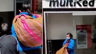 “Tengo que ver que nadie entre”: mujer que duerme con sus cuatro hijos en cajeros automáticos pide ayuda | VIDEO