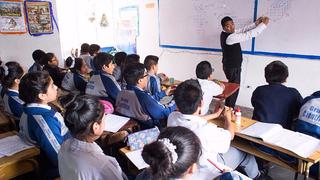 ¿Cuánto le sumaría al crecimiento anual del Perú potenciar la educación escolar?