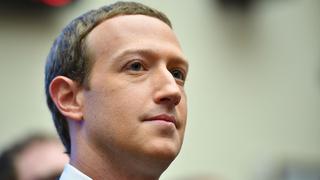 Facebook no privilegió el lucro sobre la seguridad, señala Mark Zuckerberg