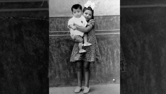 Lina Medina y su hijo Gerardo en una foto del archivo del diario El Comercio.