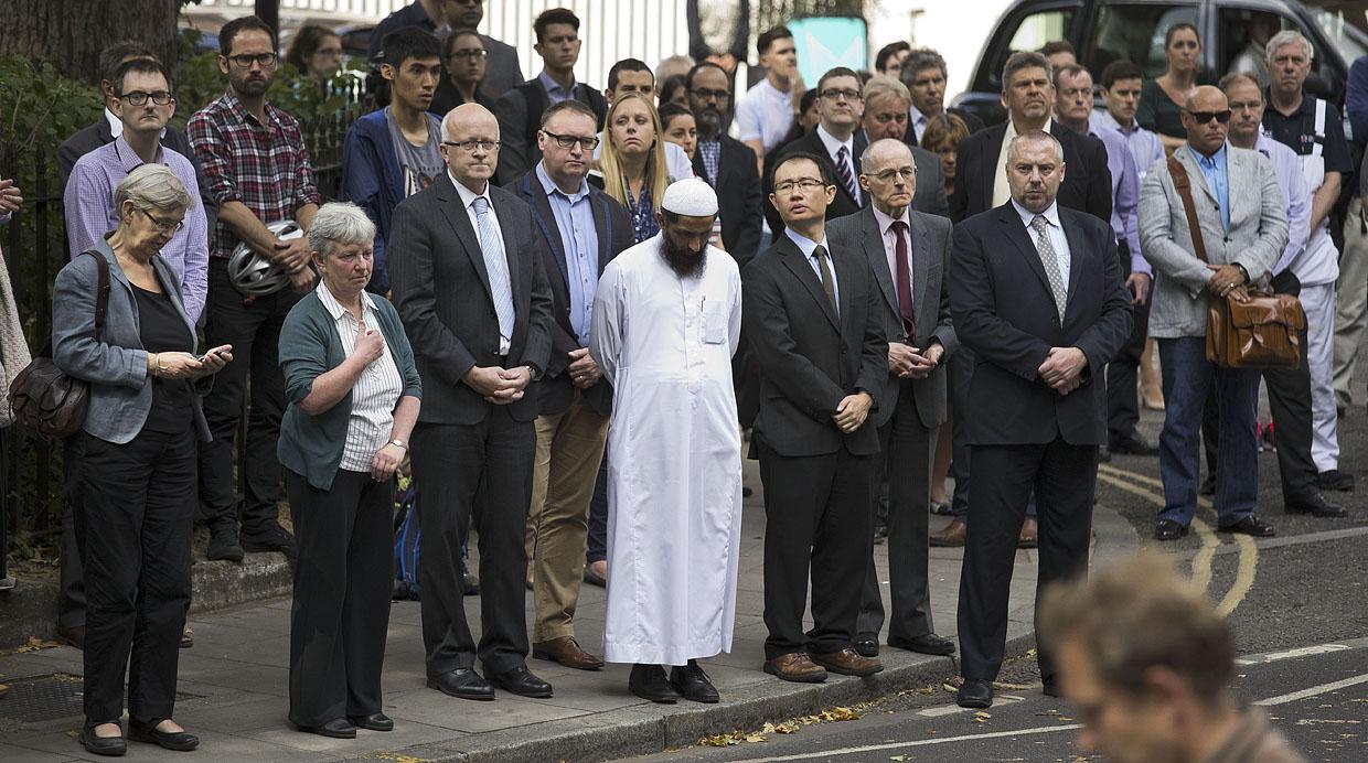 Londres recuerda décimo aniversario de los ataques terroristas - 7