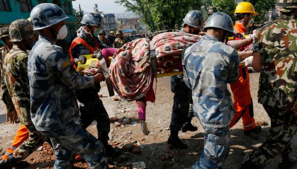 Nepal: Gobierno teme más de 10.000 muertos por terremoto