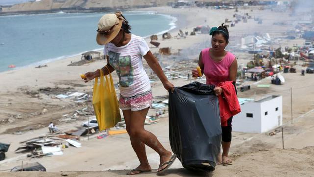 Playa El Silencio: así fue el desalojo de los puestos de comida - 12