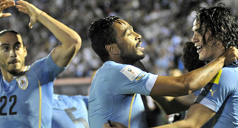 El defensa Álvaro Pereira se lesionó y se perderá la fecha doble de Eliminatorias con la Selección Uruguaya (Foto: Getty Images)