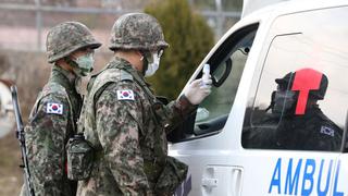Corea del Sur y Estados Unidos postergan ejercicios militares por coronavirus