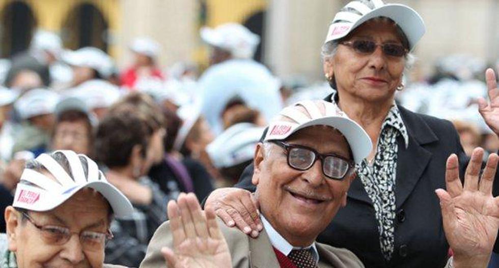Los pensionistas por viudez mayores de 65 años, del Régimen del Decreto Ley 19990, recibirán una bonificación extraordinaria mensual de 100 soles. (Foto: Andina)