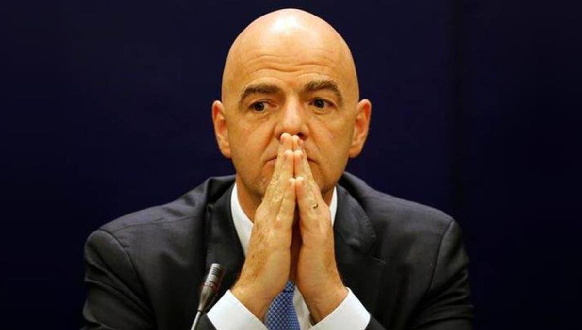 Giani Infantino mostró su preocupación y esperanzas de que el rescate de  los niños se realice cuanto antes. Así lo expresó en un carta que ha sido compartida en Facebook. (Reuters)