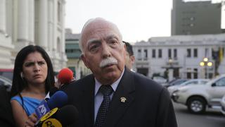 Carlos Tubino: "No creo que sea suficiente la salida del viceministro"