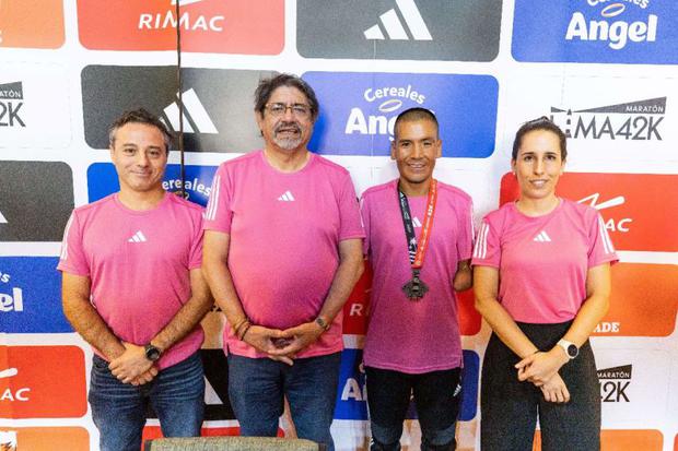 The conference was led by Guillermo Byrne, Director of Marketing adidas Peru, Alejandra Rodríguez Larraín, General Manager of Peru Runners and Director of the Lima 42K Race, Efraín Sotacuro, elite athlete and adidas ambassador |  PHOTO: Daniel Martos - Lima 42k