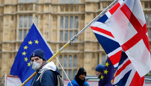 A diez semanas de la fecha prevista para la salida de Reino Unido de la Unión Europea y con el Parlamento británico en contra de los planes presentados por Theresa May, ¿qué puede ocurrir? (AFP)