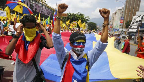 El Congreso de EE.UU. aprueba nuevas sanciones a Venezuela