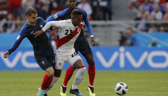 Pedro Aquino, volante de la selección peruana. Jugó de titular ante Francia en el Mundial. (Foto: AP)
