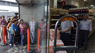 Venezuela: ahora para comprar pañales se debe presentar la...