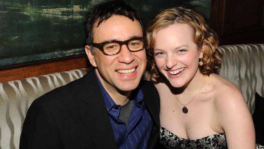 Fred Armisen y Elisabeth Moss. (Foto: Agencia)