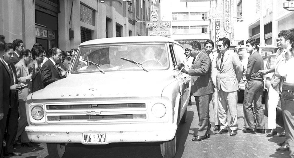 El 30 de marzo de 1970, dos delincuentes fuertemente armados asaltaron un camión del Banco Comercial del Perú y se llevaron más de 6 millones de soles. (Foto: GEC Archivo Histórico)
