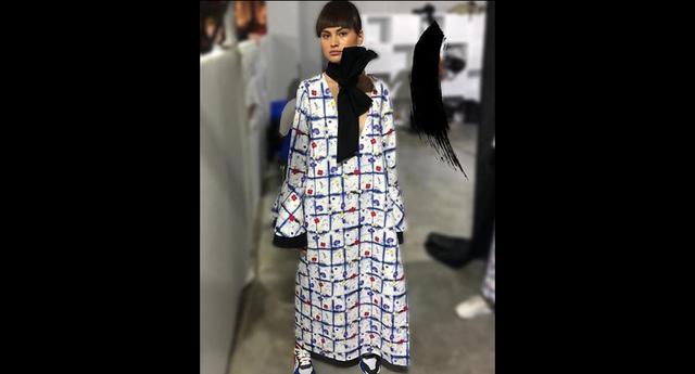 Daniela Lopez en el backstage del desfile de Pat Sedano, 'Happiness for my childhood', de la edición otoño invierno 2019- (Foto: Instagram/ @danielalopez_s)