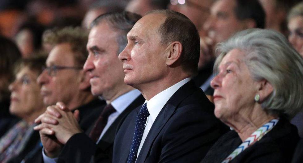 El presidente ruso, Vladímir Putin, en el Teatro Mariinski en San Petersburgo. (Foto: EFE)