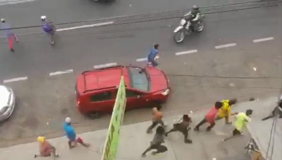 Intento de saqueos en Guayaquil. (Foto: Captura de video).
