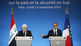 Hollande pide una respuesta global contra el Estado Islámico
