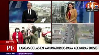 Reportera de América Noticias se emociona en vivo al encontrarse a su madre en cola de vacunatorio [VIDEO]