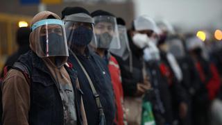 Transporte público: ciudadanos cumplen con portar protectores faciales en primer día de uso obligatorio | FOTOS