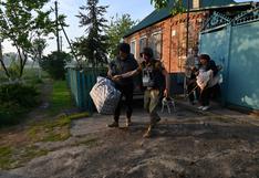 Autoridades ucranianas evacúan 1.700 civiles en Kharkiv, donde Rusia lanza nueva ofensiva