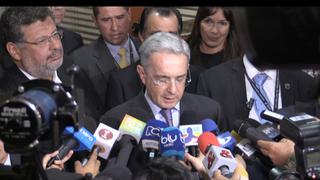 Colombia: Uribe defiende a sus ex funcionarios ante la justicia