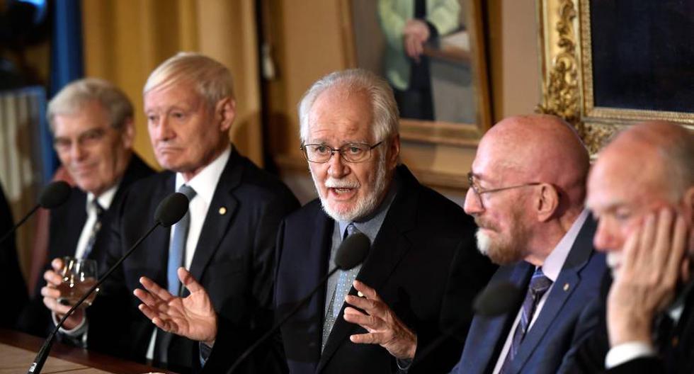 Los premiados este año con el Nobel en Física, Química y Economía coincidieron en una rueda de prensa (Foto: EFE)