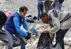 Magdalena: limpian micro basura de las playas con aspiradoras
