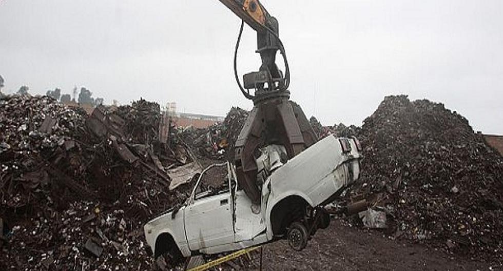 Municipio de Lima relanzó chatarreo y retiró a 60 vehículos. (Foto: perú21.pe)