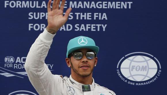F1: Lewis Hamilton logró la 'pole' en Gran Premio de Malasia