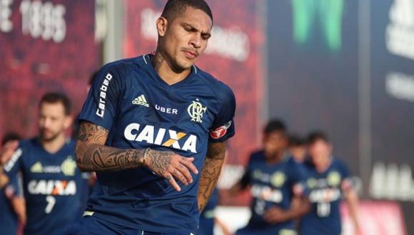 Paolo Guerrero quiere seguir jugando en Flamengo. Las conversaciones son bastante optimistas, pero el peruano puso un requisito primordial para estampar su rúbrica. (Foto: UOL Esporte)