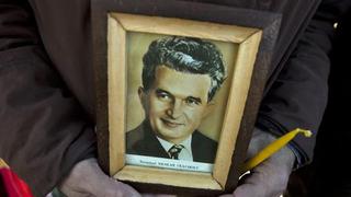“Abajo Ceausescu, abajo el comunismo”: Cómo fue la caída y muerte del dictador en la Navidad de hace 30 años