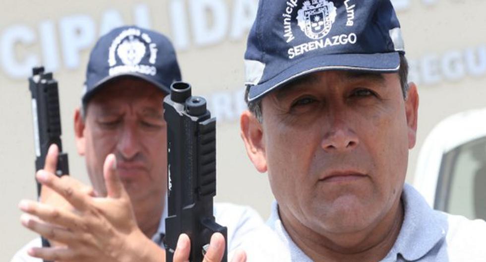 Verifican compra de armas no letales. (Foto: Andina)