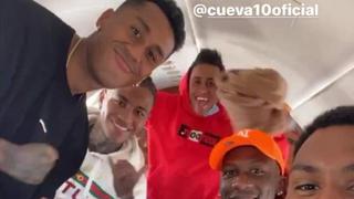 Cueva, Tapia, Advíncula, Polo y López llegaron a Lima para completar el plantel de la selección | VIDEO